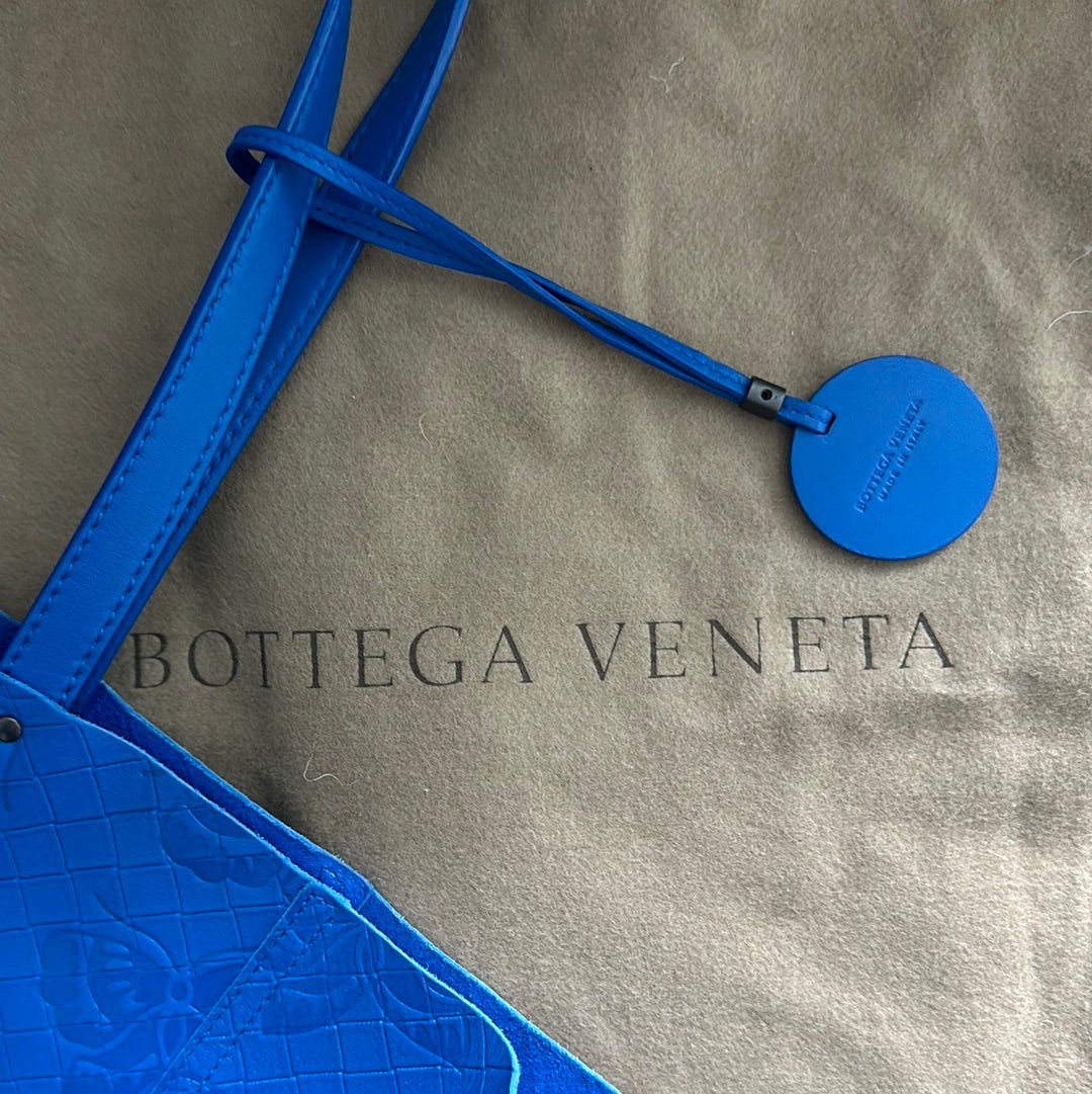 Vintage Bottega Veneta Cobalt Blue Leather Butterfly Tote