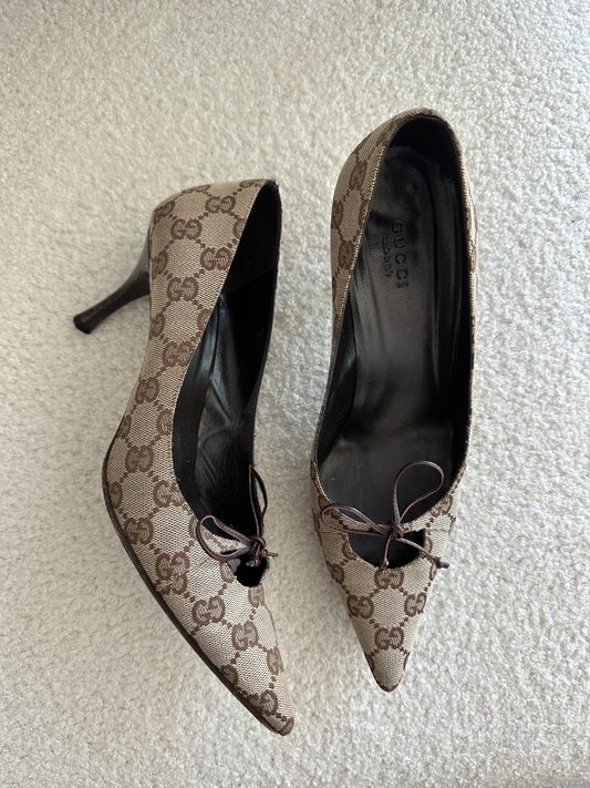 Gucci Monogram Bow Pumps