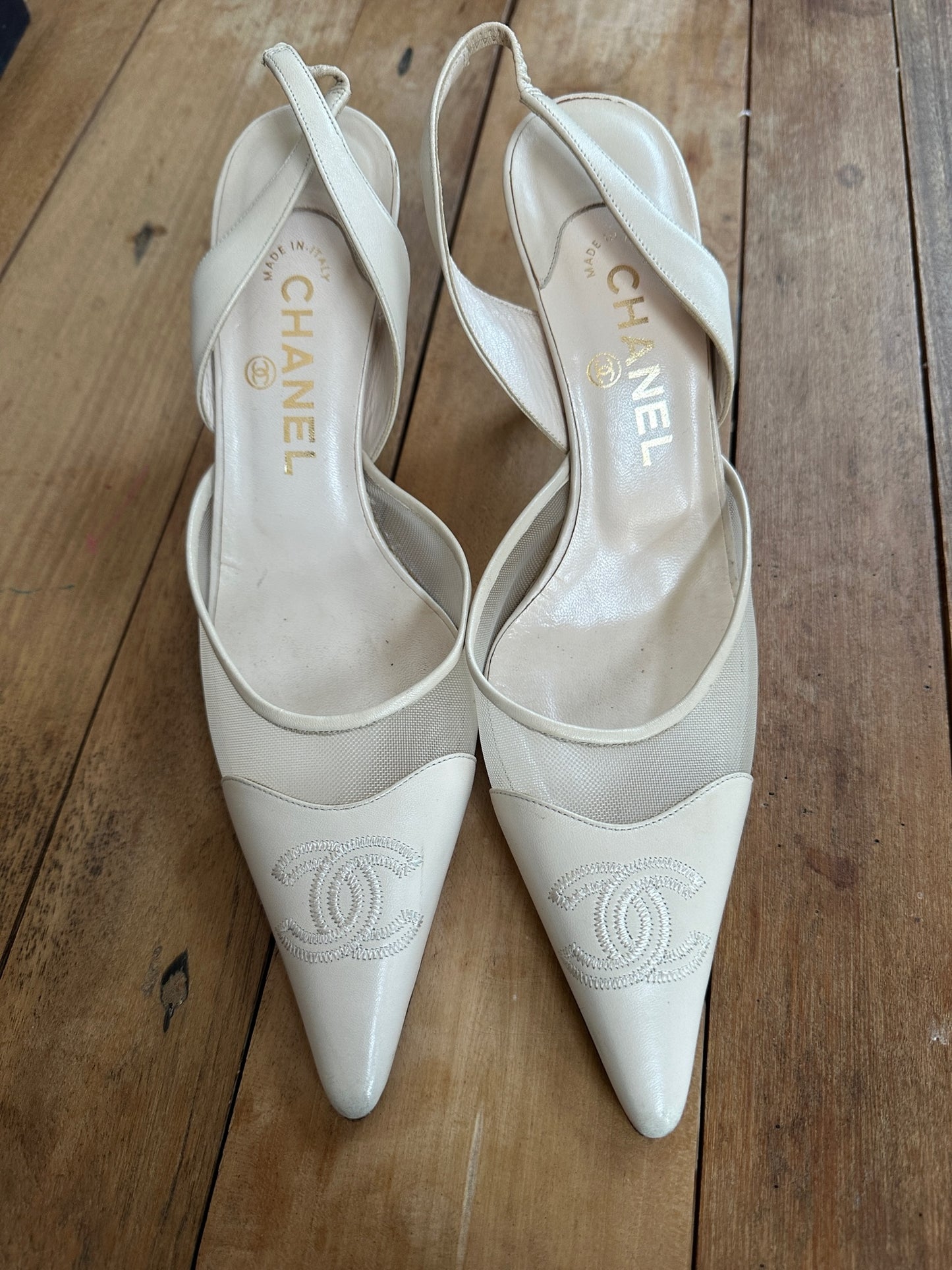 Vintage Chanel Ivory Mesh Slingback