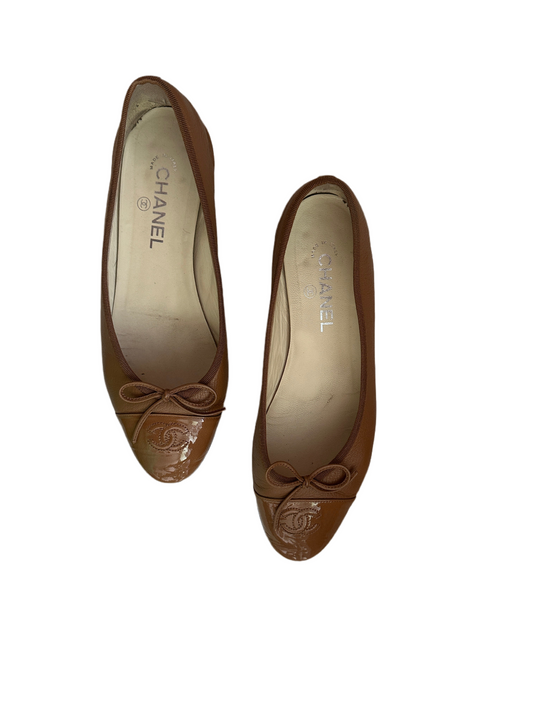 Chanel Lambskin & Patent Calfskin Ballet Flats